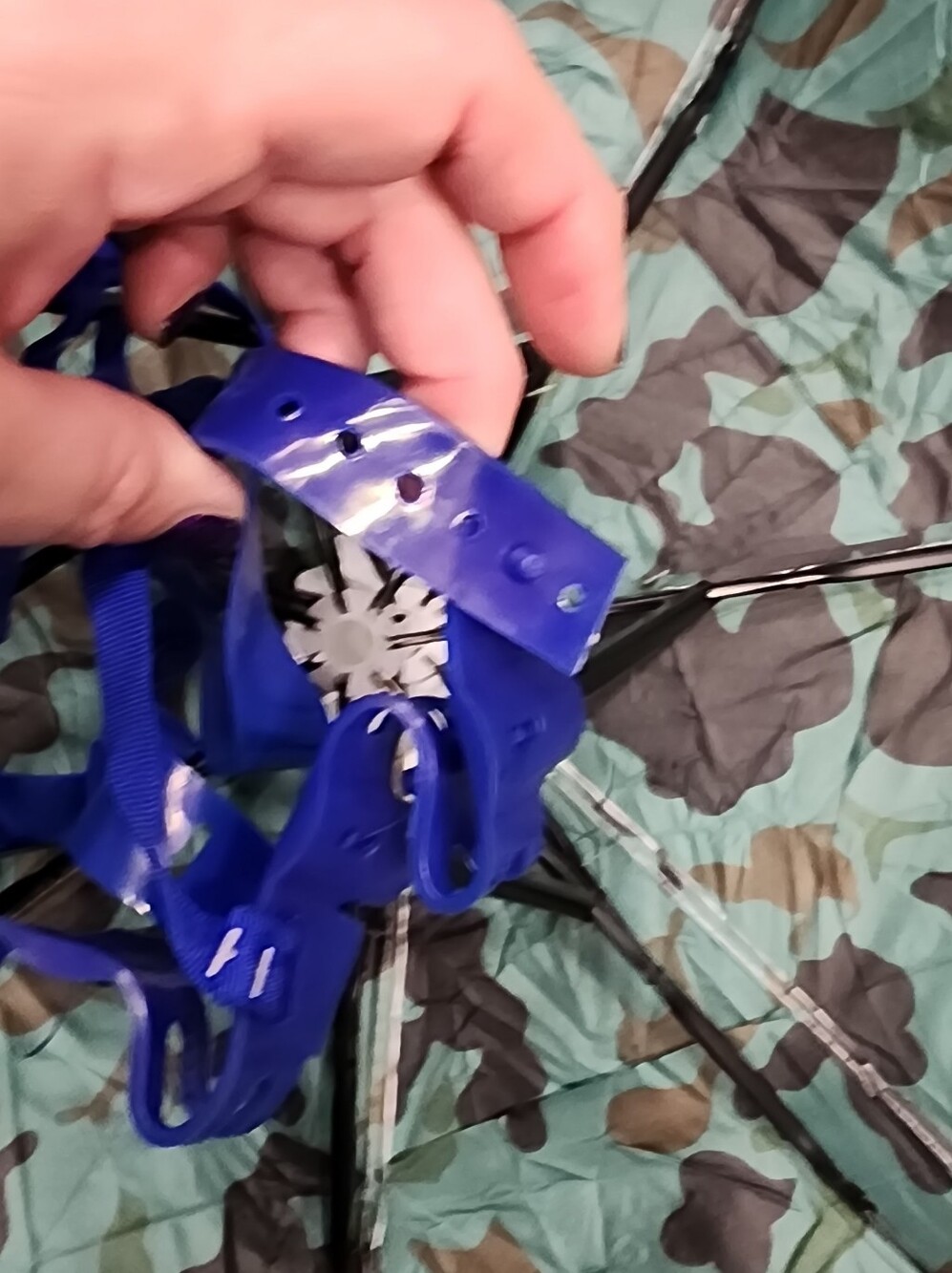 NWOT Head Umbrella - Camo & Silver - Picture 8 of 15